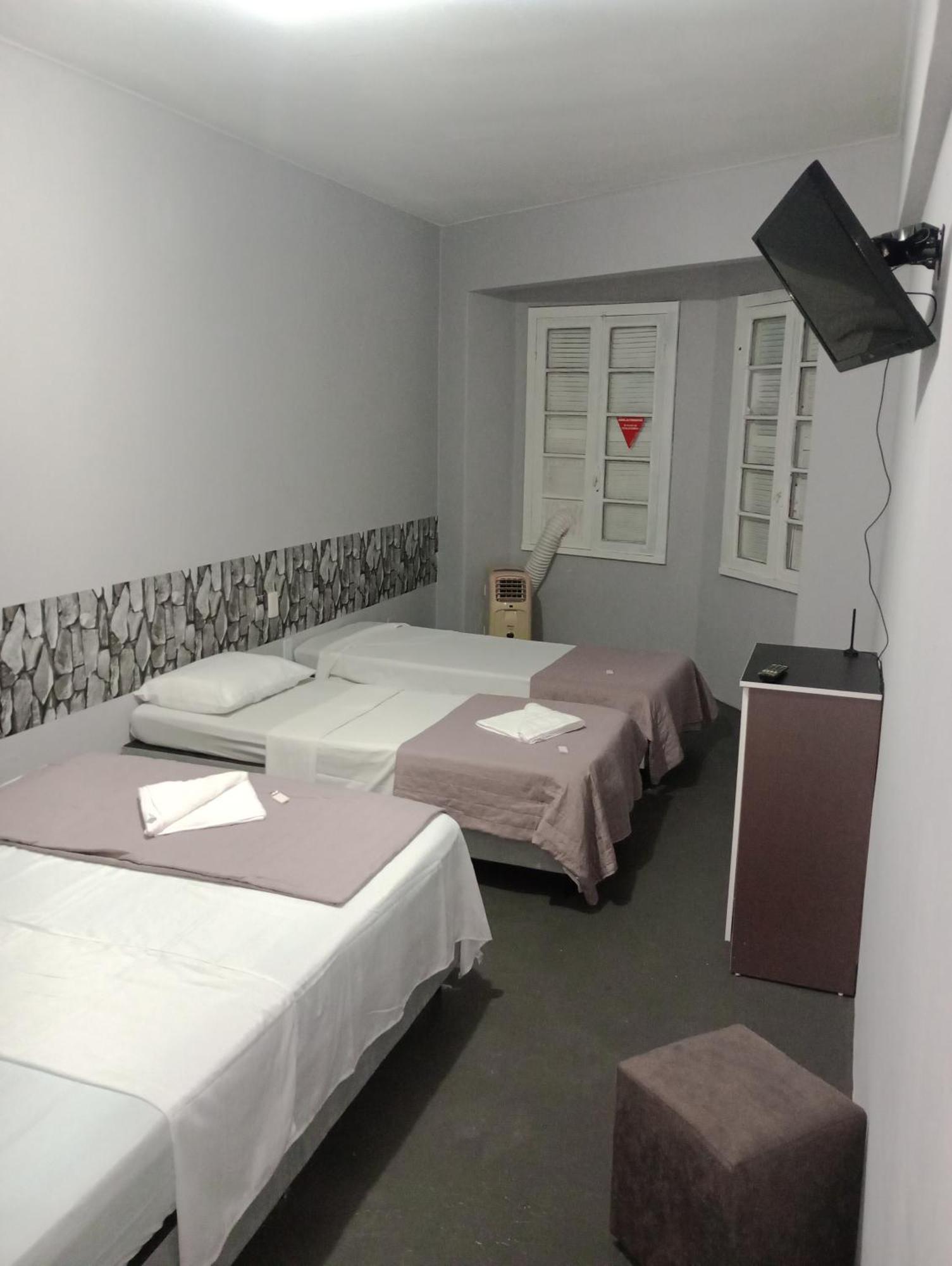 Hotel Rest ポルト・アレグレ エクステリア 写真